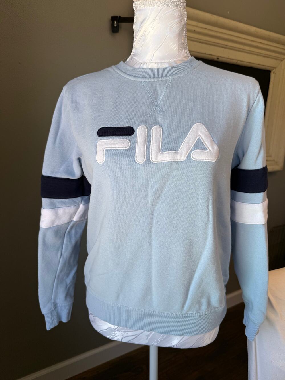 FILA Women's Crewneck Sweatshirt Size Small